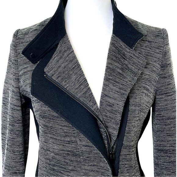 SOLEZIA Women’s Stretch Blazer Black Stretch Moto Inspired Long Fitted Zip Front - Picture 3 of 13